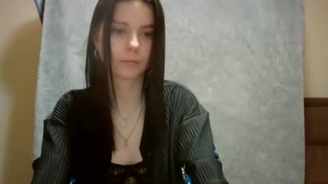 royalvelour online show from 06-13-26, 07:12