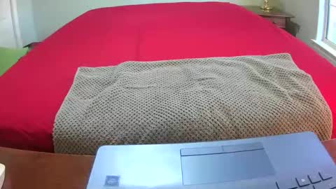 Lookingaround online show from 11-20-25, 09:03