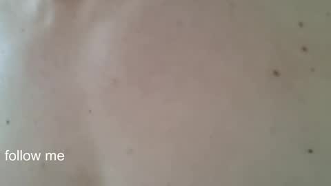 Snapshot of royyourtoy chatting on 04-30-26, 12:50 Roy online show from 04-30-26, 12:50