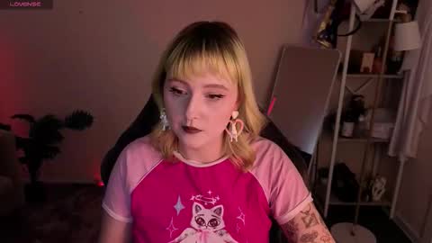 Roziett online show from 03-26-26, 09:15