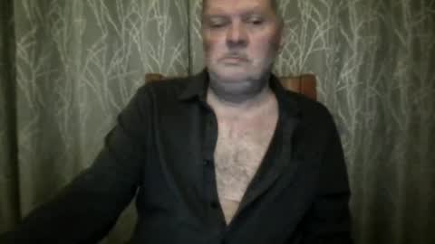 Snapshot of rsl1963 chatting on 04-23-26, 08:57 rsl1963 online show from 04-23-26, 08:57