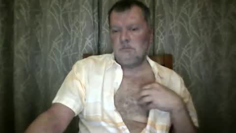 Snapshot of rsl1963 chatting on 05-21-26, 06:20 rsl1963 online show from 05-21-26, 06:20