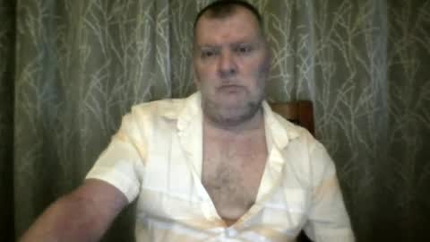 Snapshot of rsl1963 chatting on 06-16-26, 06:05 rsl1963 online show from 06-16-26, 06:05