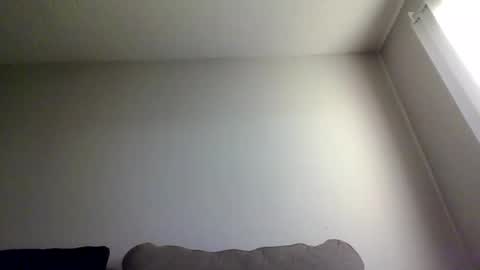 Snapshot of rubbingoneout714 chatting on 01-12-26, 01:38 rubbingoneout714 online show from 01-12-26, 01:38