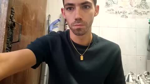Snapshot of rubensilvaq998 chatting on 09-19-25, 02:29 rubensilvaq998 online show from 09-19-25, 02:29
