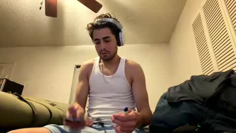 rubenzaragosa09 online show from 04-19-26, 12:59