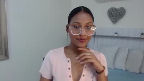 rubi_diamondk online show from 04-10-26, 08:02