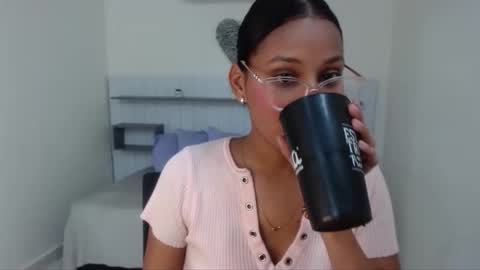 rubi_diamondk online show from 04-19-26, 08:33