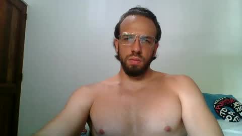 Snapshot of rubio121 chatting on 06-29-26, 02:39 rubio121 online show from 06-29-26, 02:39