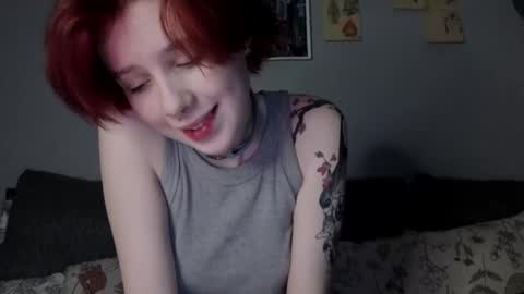 Snapshot of rubireyn chatting on 10-13-25, 05:46 Rubi online show from 10-13-25, 05:46