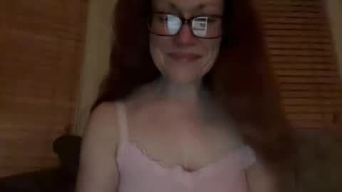 Snapshot of ruby2sday1313 chatting on 02-13-25, 02:45 ruby2sday1313 online show from 02-13-25, 02:45