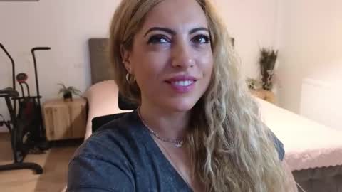 Ruby online show from 11-04-25, 01:59