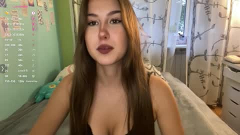 Leslie online show from 09-17-25, 02:41