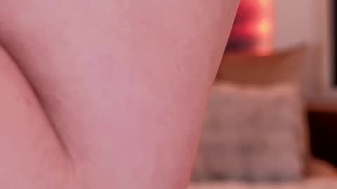 Snapshot of rubyluxee chatting on 05-29-26, 06:00 Ruby Luxe online show from 05-29-26, 06:00