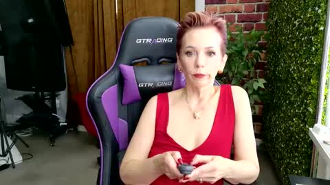 RubyLynne online show from 05-01-26, 08:35