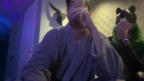 Snapshot of rubyroseandtastytim chatting on 10-17-25, 11:18 rubyroseandtastytim online show from 10-17-25, 11:18