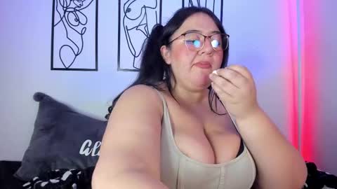 Snapshot of rubyy_24 chatting on 03-10-25, 11:06 I am Ruby online show from 03-10-25, 11:06