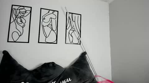 I am  Ruby online show from 12-21-25, 07:21