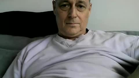 Snapshot of rudeski chatting on 12-22-24, 03:11 rudeski online show from 12-22-24, 03:11