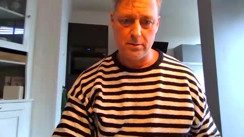 Snapshot of rudeski chatting on 10-16-25, 02:40 rudeski online show from 10-16-25, 02:40