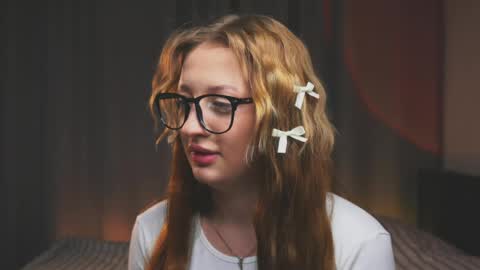 Mila online show from 03-30-26, 05:14