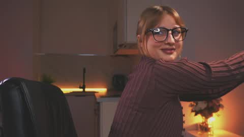 Mila online show from 04-13-26, 03:06