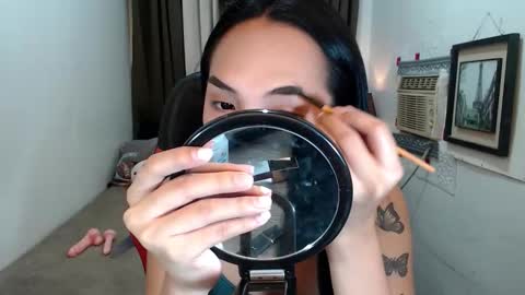 its me Sabel online show from 10-27-25, 03:21