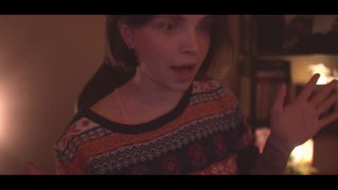 Elena online show from 12-20-25, 10:50