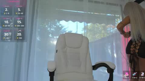 Ava online show from 09-14-25, 07:07