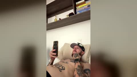 Snapshot of russo_fox chatting on 05-10-26, 05:12 russo_fox online show from 05-10-26, 05:12