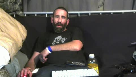 rusty_ambitions online show from 07-17-26, 01:01