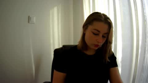 Snapshot of ruthless_111 chatting on 09-08-25, 03:22 Nika online show from 09-08-25, 03:22