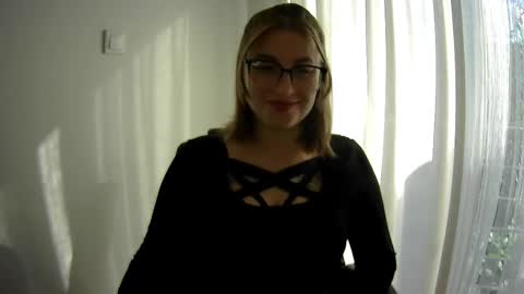 Snapshot of ruthless_111 chatting on 09-09-25, 02:38 Nika online show from 09-09-25, 02:38