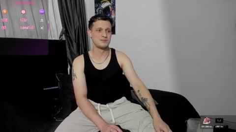 Ryan 15 online show from 11-17-25, 01:44