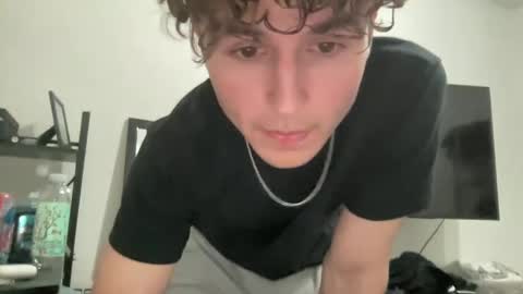 Snapshot of ryan287747 chatting on 12-07-24, 08:22 ryan online show from 12-07-24, 08:22