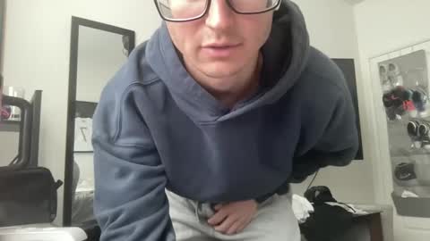 Snapshot of ryan287747 chatting on 09-17-25, 07:37 ryan online show from 09-17-25, 07:37