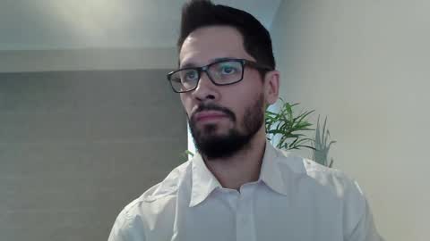 Snapshot of ryan_chatter chatting on 05-18-26, 11:54 Ryan online show from 05-18-26, 11:54