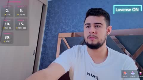 Snapshot of ryan_evanns chatting on 10-21-25, 12:39 R Y A N online show from 10-21-25, 12:39