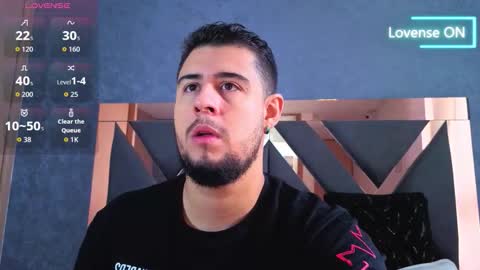 Snapshot of ryan_evanns chatting on 11-01-25, 12:07 R Y A N online show from 11-01-25, 12:07