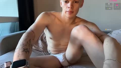 Snapshot of ryan_jeh chatting on 06-13-26, 03:10 Kevin online show from 06-13-26, 03:10