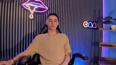 RYAN online show from 11-18-25, 03:05