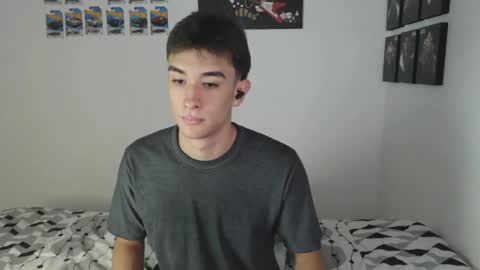 Snapshot of ryan_valentine17 chatting on 05-27-26, 09:12 ryan online show from 05-27-26, 09:12