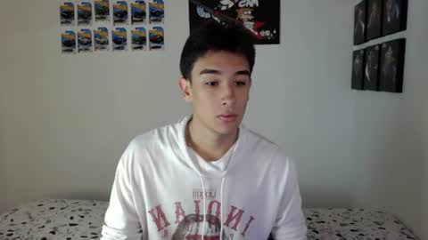 Snapshot of ryan_valentine17 chatting on 07-01-26, 09:03 ryan online show from 07-01-26, 09:03