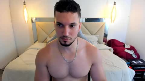 Snapshot of ryan_ward79 chatting on 05-17-26, 02:09 Ryan online show from 05-17-26, 02:09