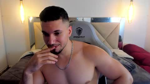 Snapshot of ryan_ward79 chatting on 06-14-26, 02:24 Ryan online show from 06-14-26, 02:24
