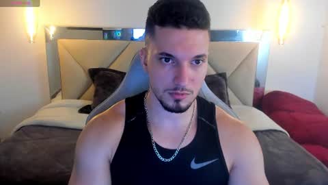 Snapshot of ryan_ward79 chatting on 06-15-26, 07:49 Ryan online show from 06-15-26, 07:49