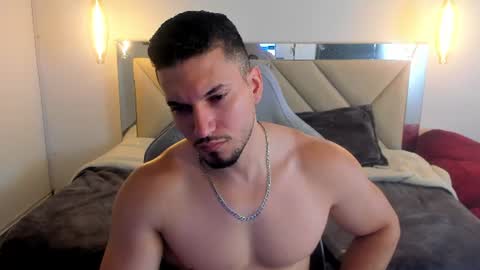 Snapshot of ryan_ward79 chatting on 06-20-26, 01:14 Ryan online show from 06-20-26, 01:14