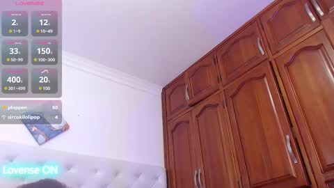 Hanna  online show from 03-11-25, 10:42