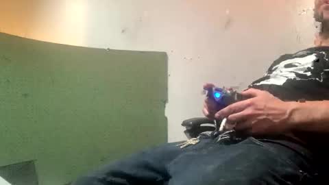 Ryland online show from 09-29-25, 03:00