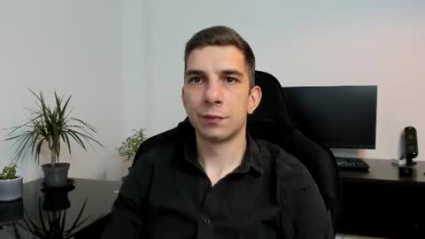 Snapshot of ryandusk chatting on 06-12-26, 09:03 Andrew C. online show from 06-12-26, 09:03